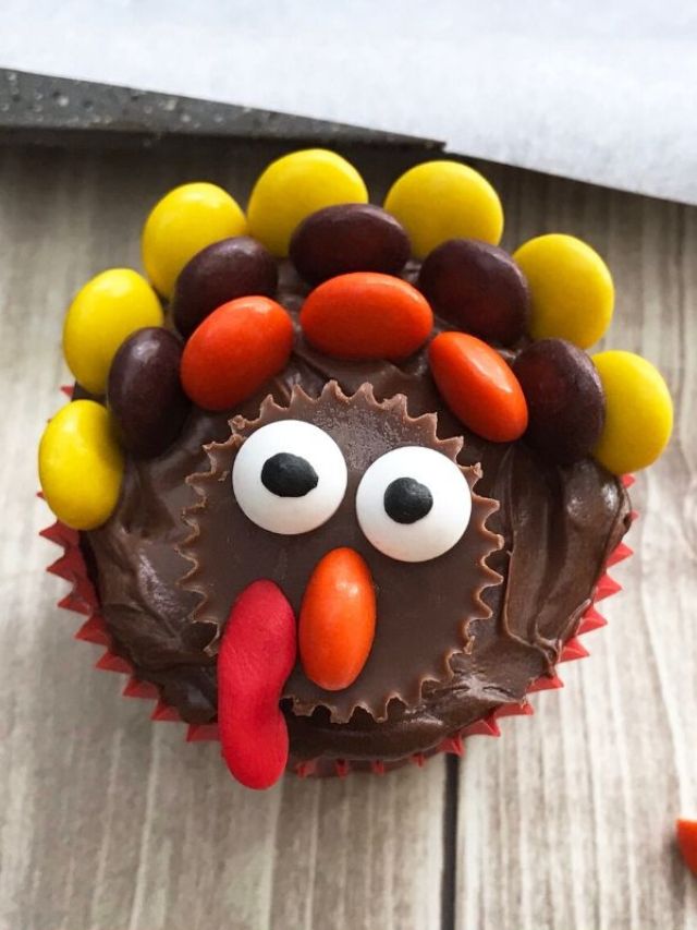 Thanksgiving Turkey Cupcakes | My Nourished Home