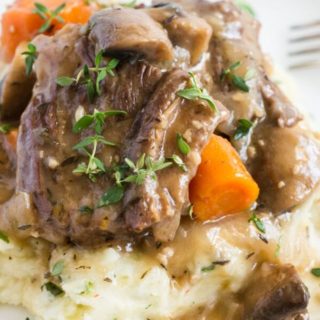 Pressure Cooker Short Ribs