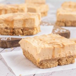 dulce de leche cheesecake bar